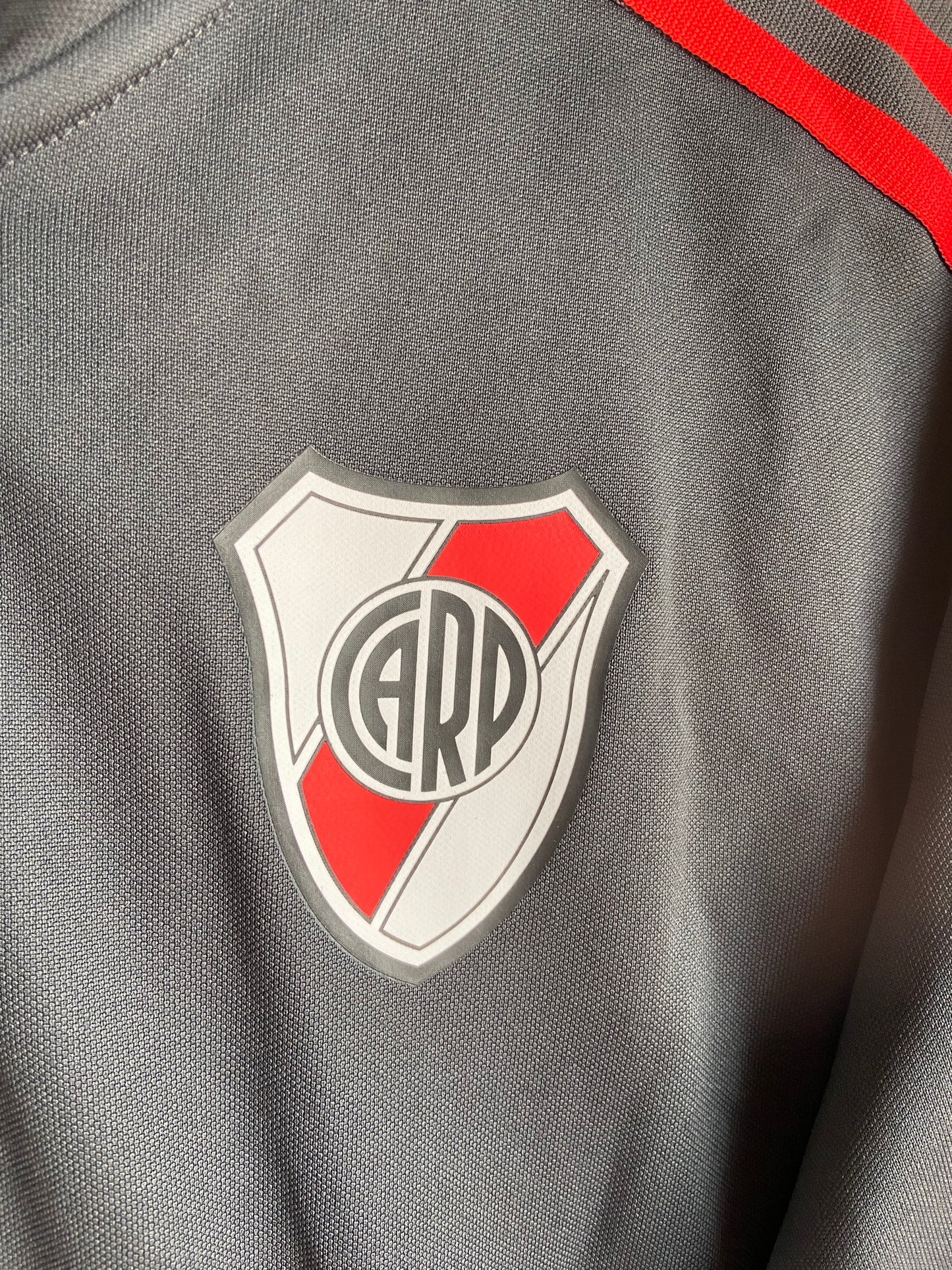 21-22 River Plate Training Top + Official Sponsors