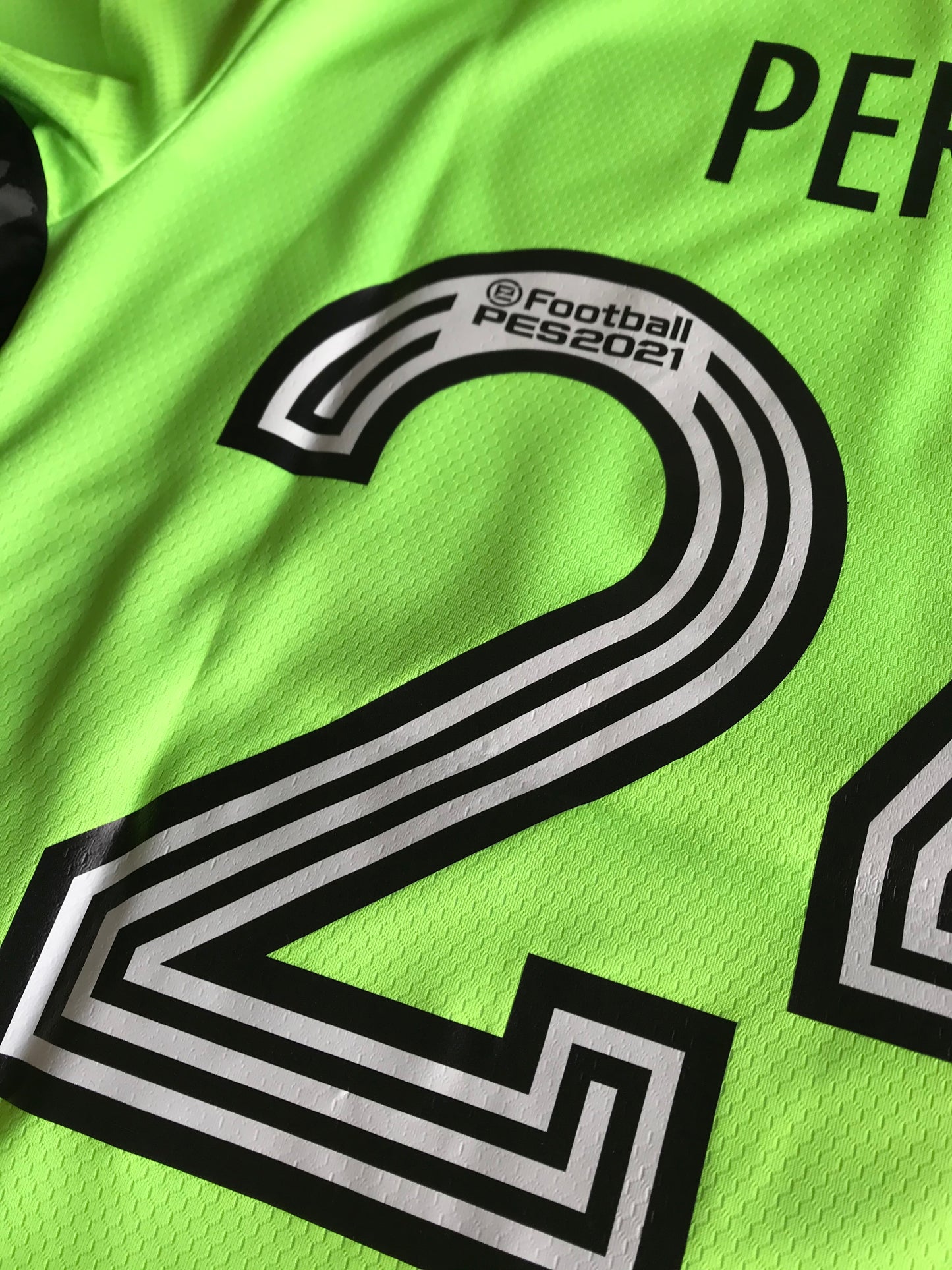 River Plate Enzo Pérez GK Shirt (vs. Independiente Santa Fe) Libertadores Patches Included!