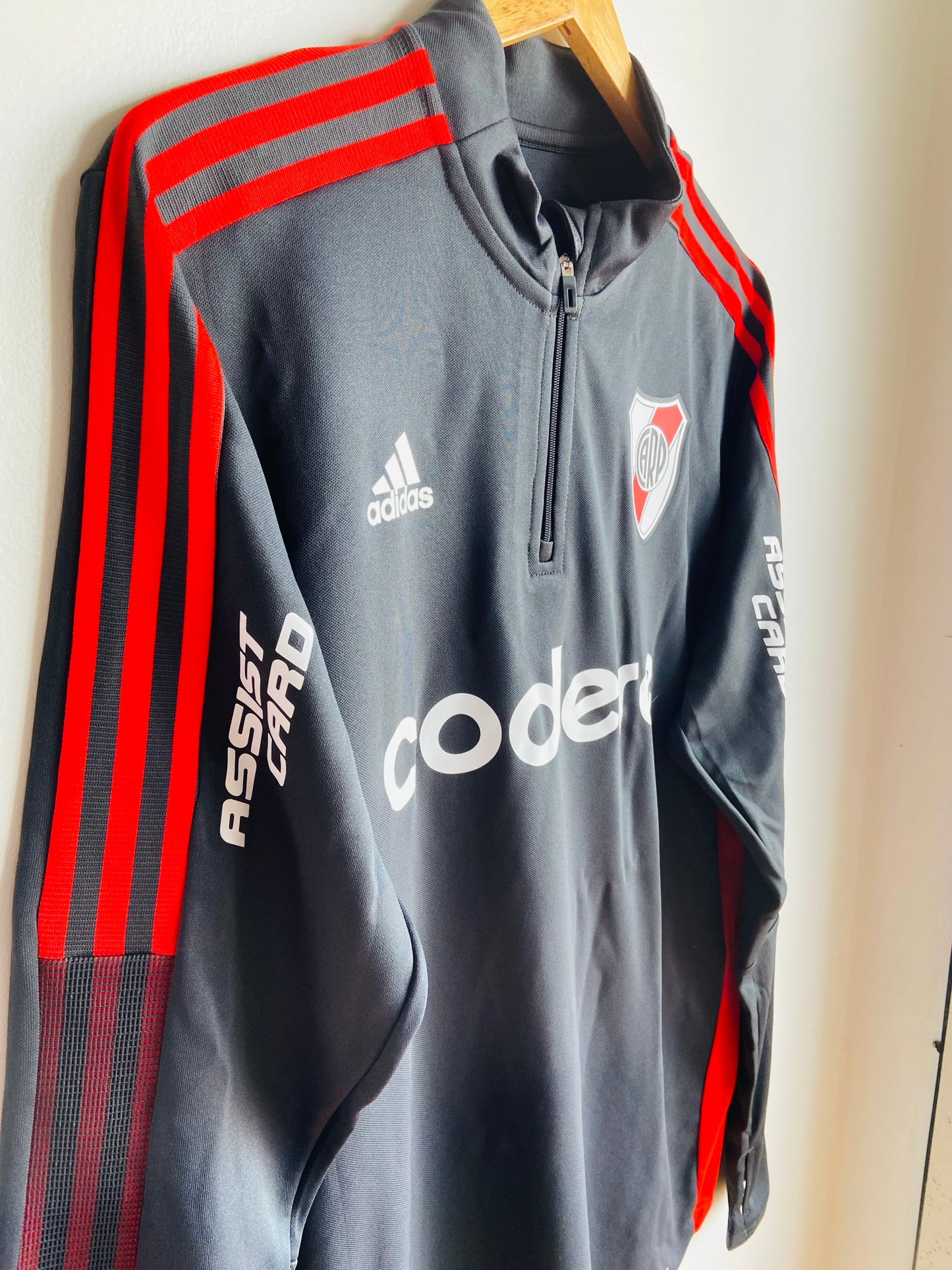 21-22 River Plate Training Top + Official Sponsors